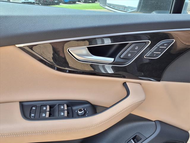 2024 Audi Q7 quattro Premium Plus 45 TFSI
