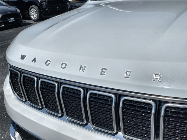2023 Jeep Wagoneer L Series III
