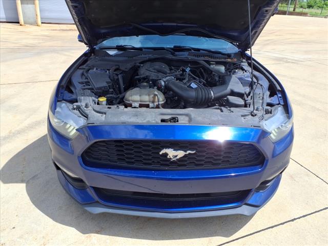 2016 Ford Mustang V6