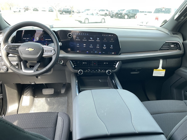 2025 Chevrolet Tahoe LS