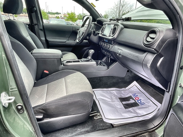 2021 Toyota Tacoma TRD Sport
