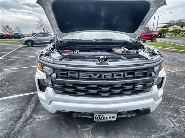 2023 Chevrolet Silverado 1500 Custom