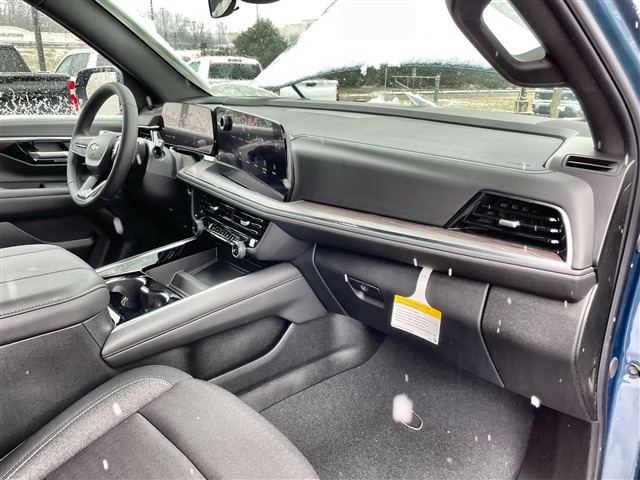 2025 Chevrolet Tahoe LS