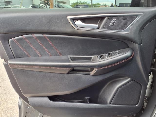 2021 Ford Edge ST-Line