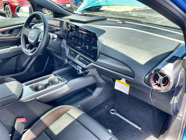 2025 Chevrolet Equinox EV RS