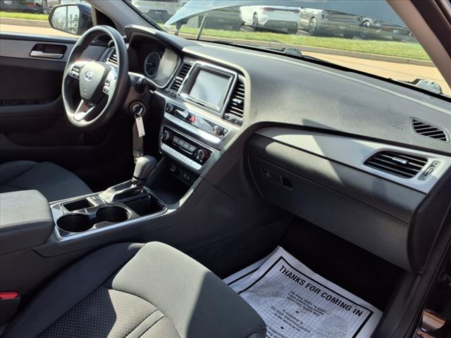 2018 Hyundai SONATA SE