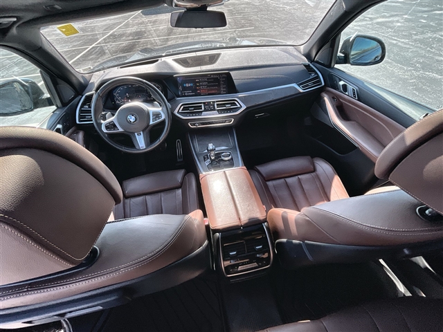 2020 BMW X5 M50i xDrive
