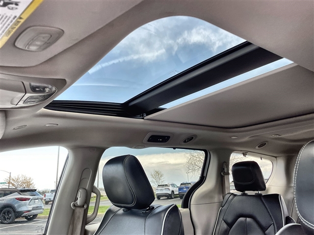 2023 Chrysler Pacifica Limited