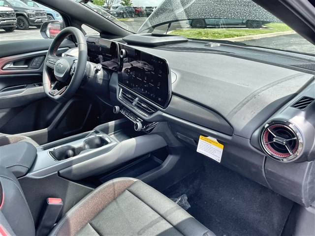 2025 Chevrolet Equinox EV RS