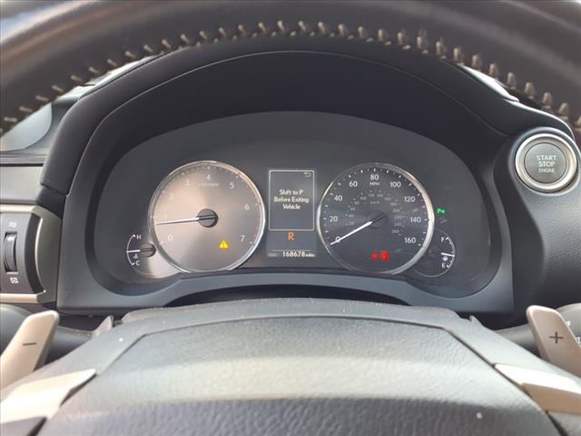 2017 Lexus IS 200t 