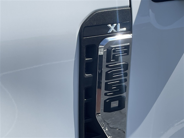 2023 Ford F-250 Super Duty XL