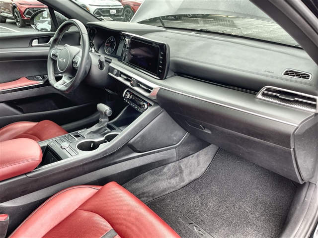 2023 Kia K5 GT-Line