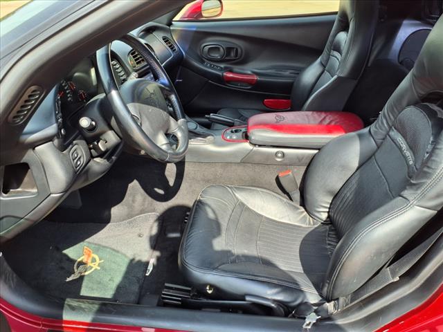 2001 Chevrolet Corvette Base