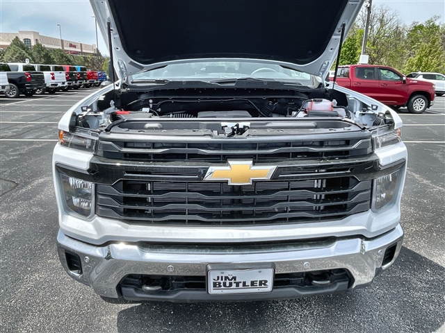 2025 Chevrolet Silverado 3500HD Work Truck