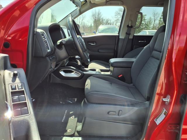 2024 Nissan Frontier SV