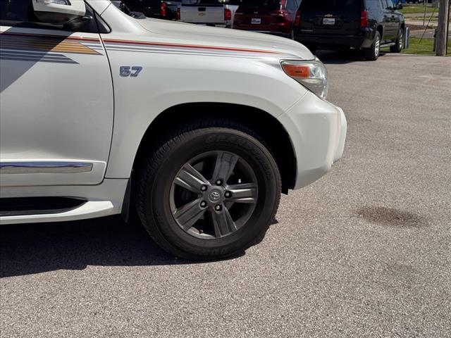 2013 Toyota Land Cruiser Base