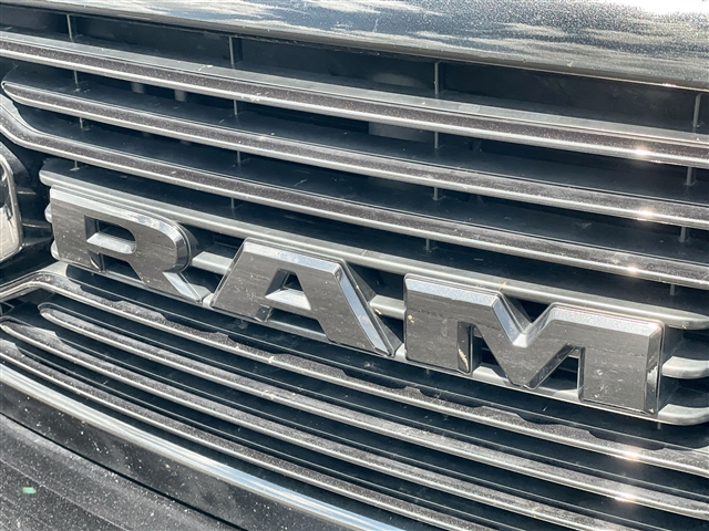 2018 RAM 1500 Sport