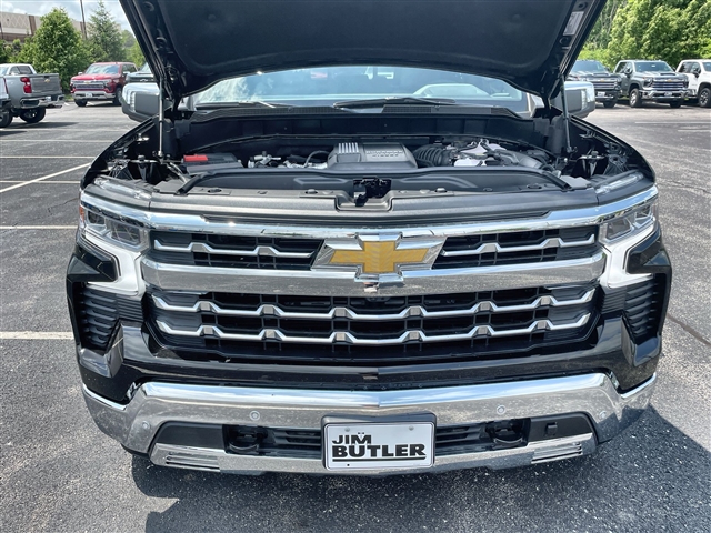 2025 Chevrolet Silverado 1500 LTZ