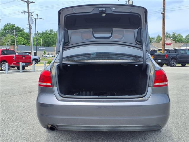 2014 Volkswagen Passat 1.8T SE
