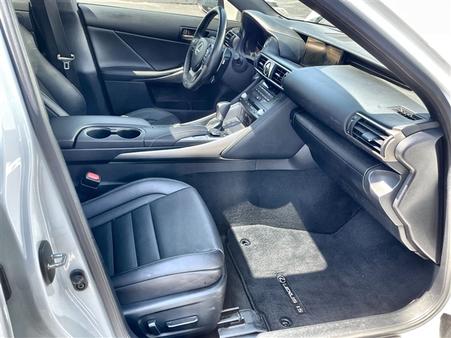 2019 Lexus IS 350 Base