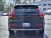 2022 Volvo XC40 T5 Momentum