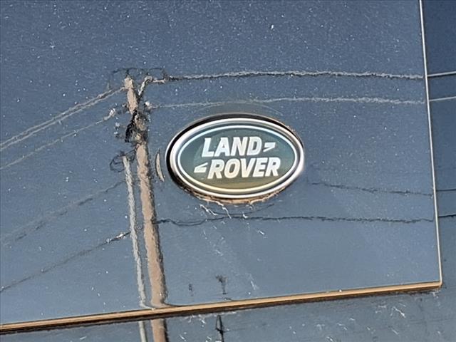 2024 Land Rover Defender 130 P400 X-Dynamic SE