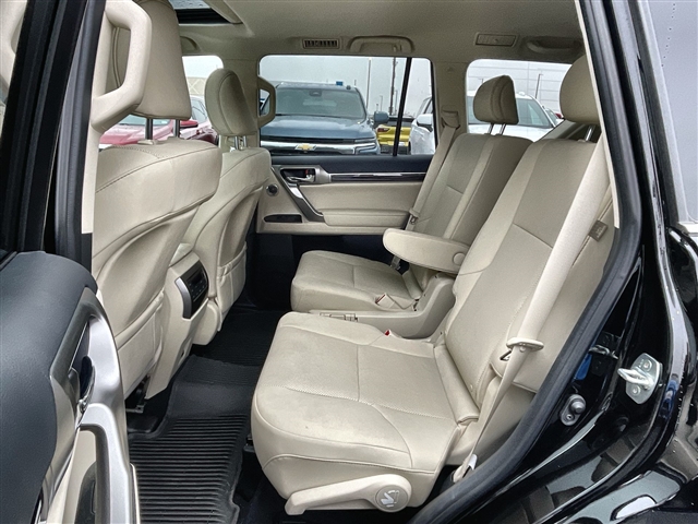 2023 Lexus GX 460 Base