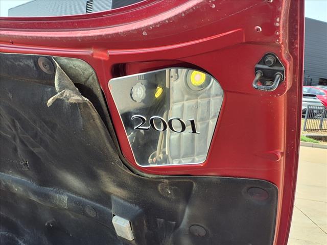 2001 Chevrolet Corvette Base