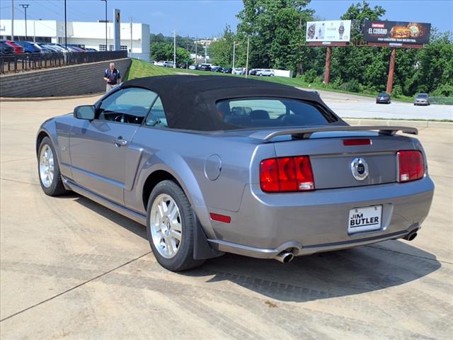 2007 Ford Mustang GT Deluxe