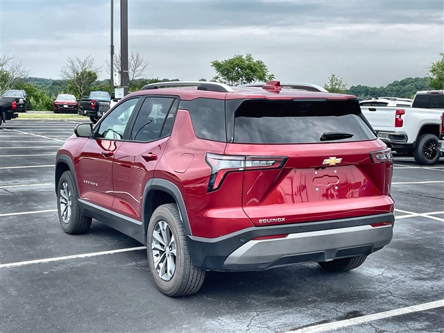 2025 Chevrolet Equinox LT