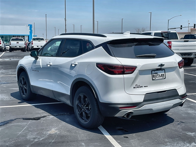 2025 Chevrolet Blazer LT