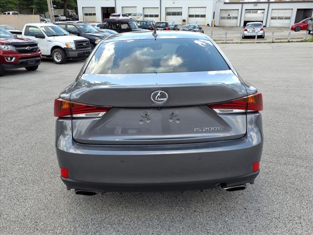 2017 Lexus IS 200t 