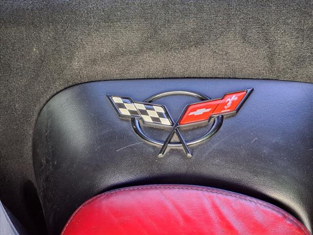 2001 Chevrolet Corvette Base
