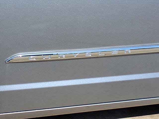 2015 Chrysler Town and Country S
