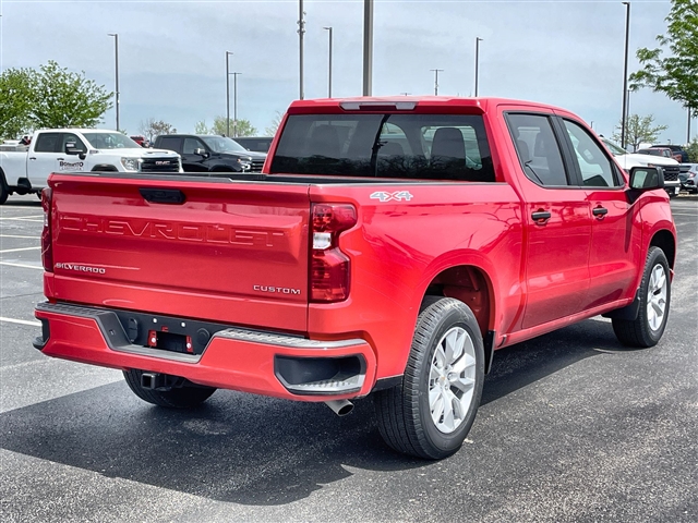 2025 Chevrolet Silverado 1500 Custom