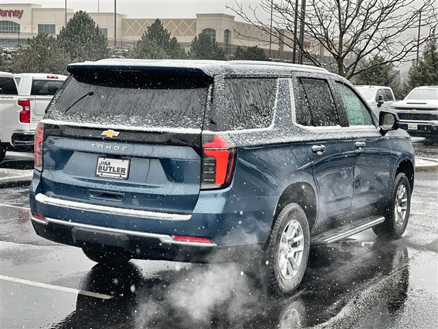 2025 Chevrolet Tahoe LS