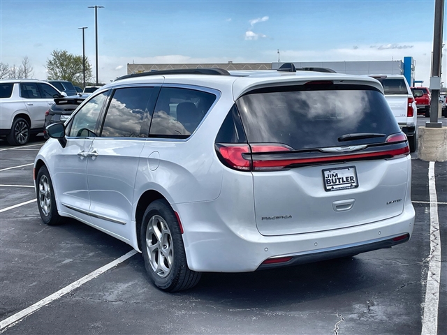 2023 Chrysler Pacifica Limited