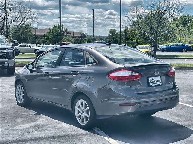 2016 Ford Fiesta SE