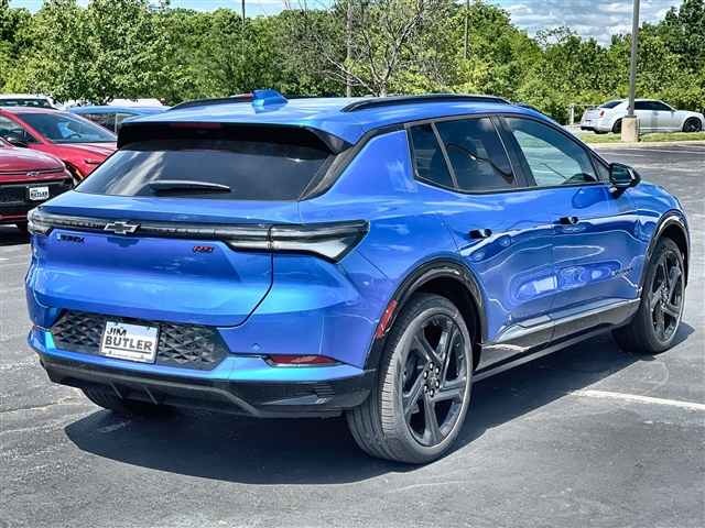 2025 Chevrolet Equinox EV RS