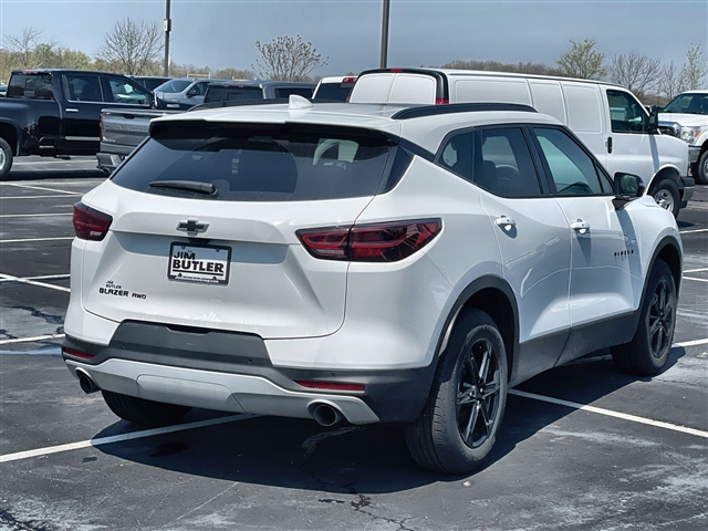 2025 Chevrolet Blazer LT