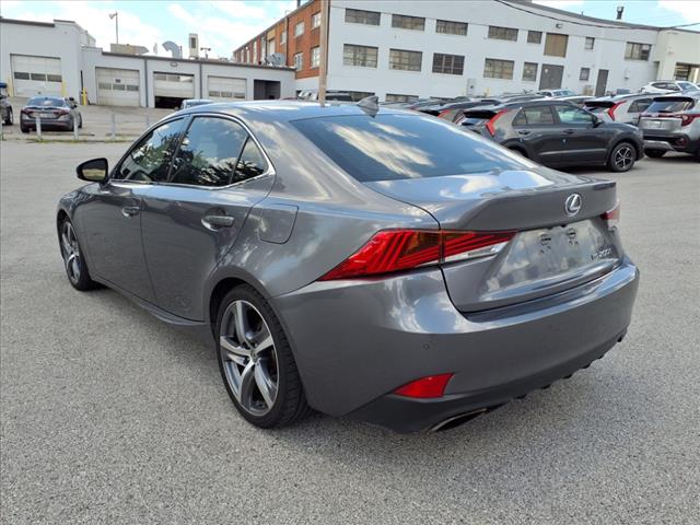 2017 Lexus IS 200t 