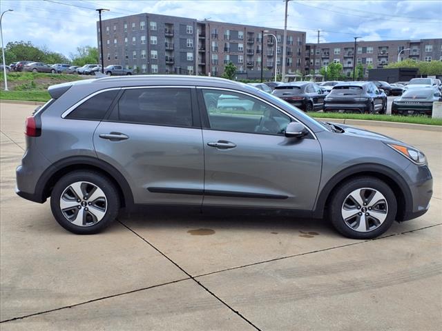 2017 Kia Niro EX
