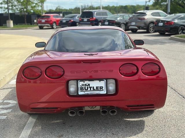 2001 Chevrolet Corvette Base