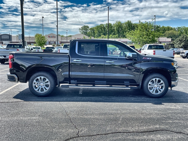 2025 Chevrolet Silverado 1500 LTZ