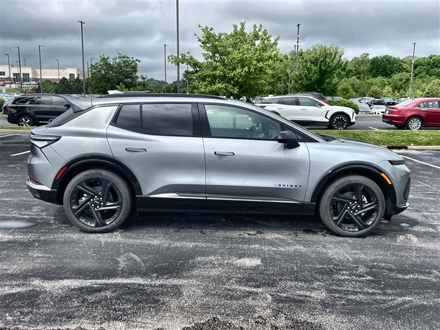 2025 Chevrolet Equinox EV RS