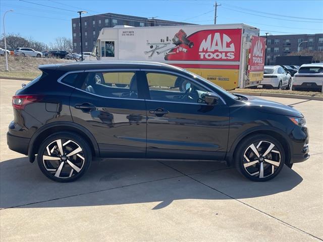2020 Nissan Rogue Sport SL