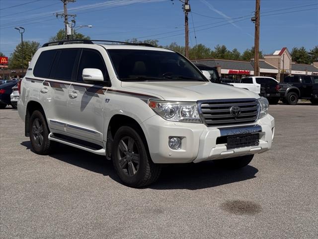 2013 Toyota Land Cruiser Base