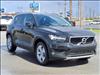 2022 Volvo XC40 T5 Momentum