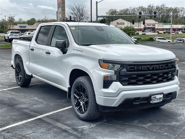 2023 Chevrolet Silverado 1500 Custom