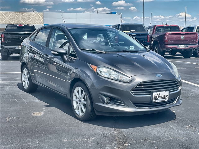 2016 Ford Fiesta SE